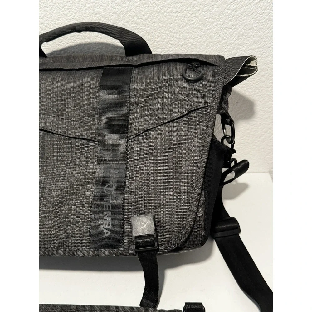 Tenba DNA 11 Camera Messenger Shoulder Bag Graphite Gray Complete W Inserts EDC